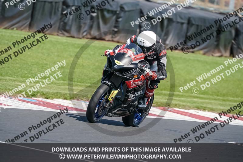donington no limits trackday;donington park photographs;donington trackday photographs;no limits trackdays;peter wileman photography;trackday digital images;trackday photos